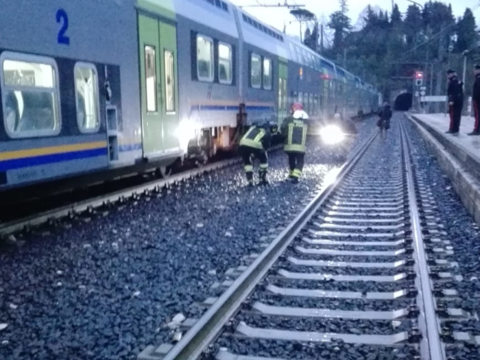 https://www.lacicala.org/immagini_news/04-04-2019/valmontone-tragico-incidente-uomo-muore-treno-transito-.png