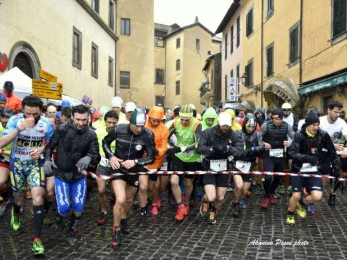 https://www.lacicala.org/immagini_news/26-02-2019/nemi-trail-bosco-sacro-edizione-marzo-organizzato-citta-castelli-romani-.png